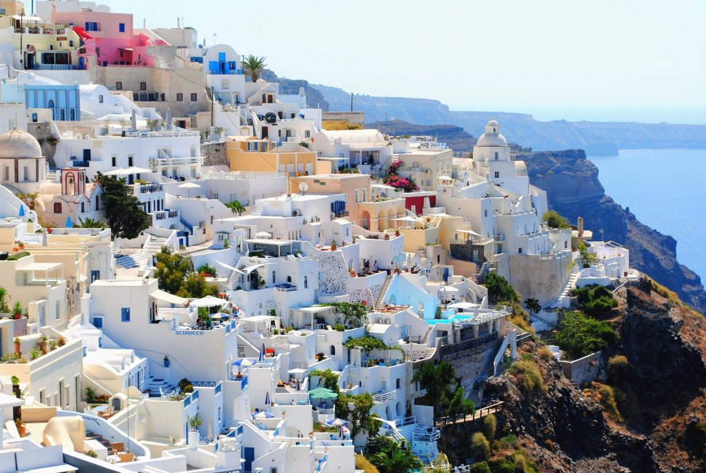 Oia at the cliffside of Santorini Image by Sofia from Pixabay